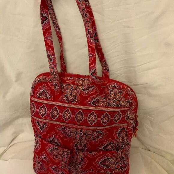 Vera Bradley Tall Zippered Tote. Frankly Scarlet pattern multiple pockets! - Picture 1 of 12